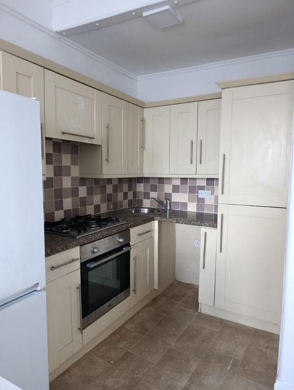 Additional image 5 of 1 bed flat to rentMarine Parade, Dunoon, Argyll And Bute PA23