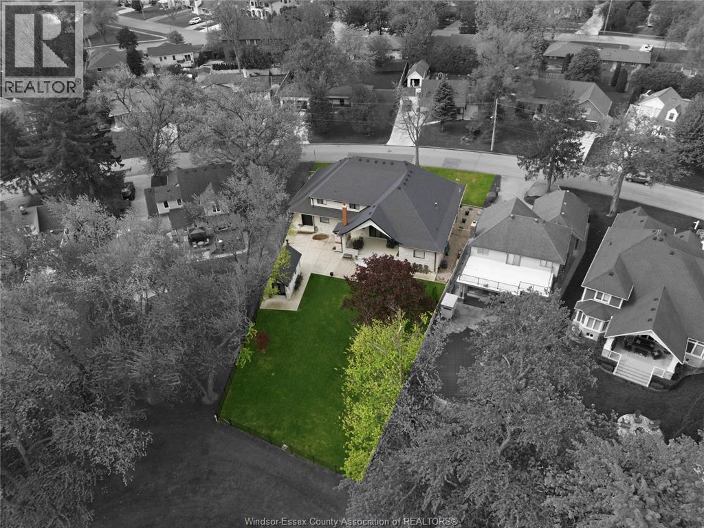 Additional image 2 of 1094 Roseland Drive South, Windsor, ON, N9G1T8