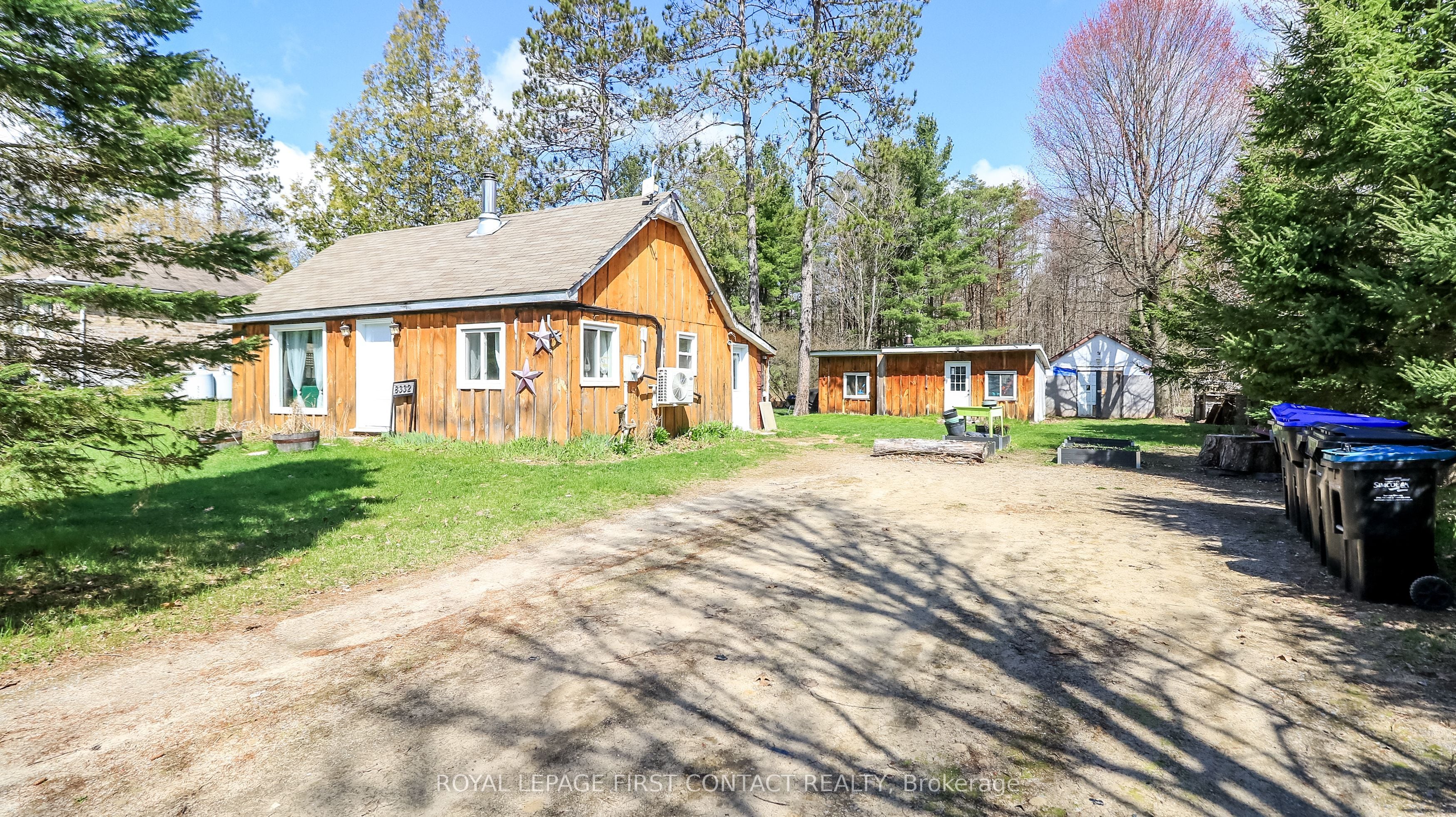 8332 Main Street, Adjala-tosorontio, ON, L0M 1M0