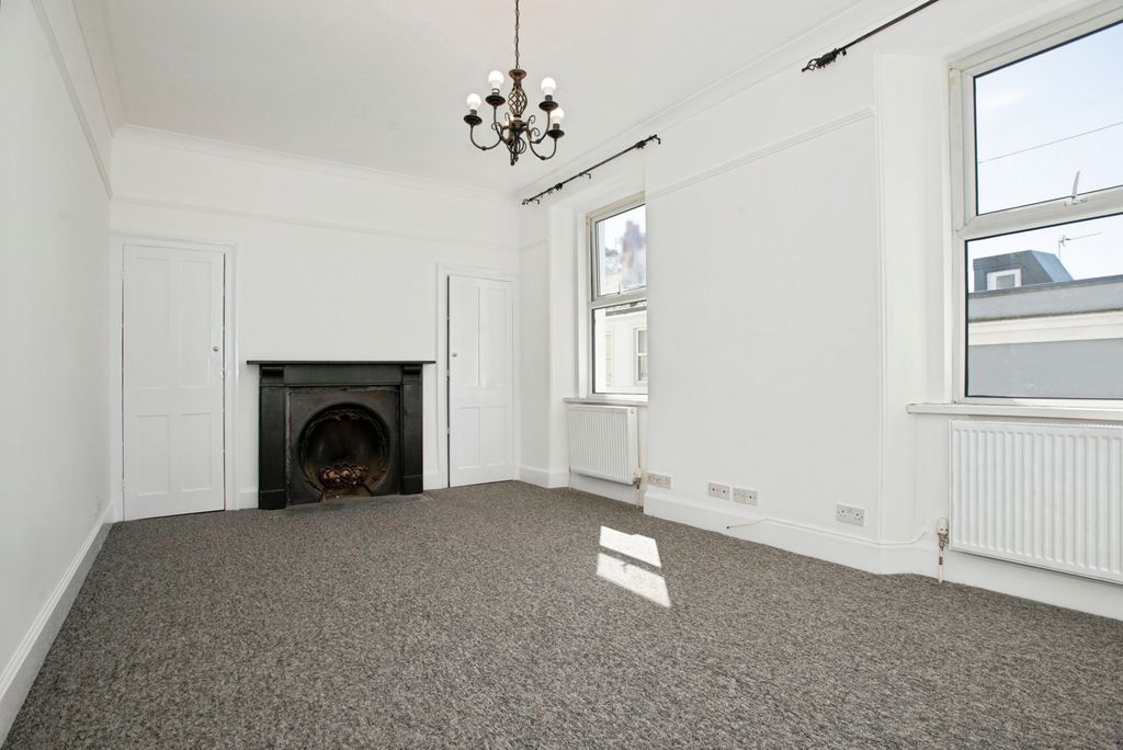 Additional image 10 of 3 bed terraced house for saleClifton Place, Plymouth, Devon PL4