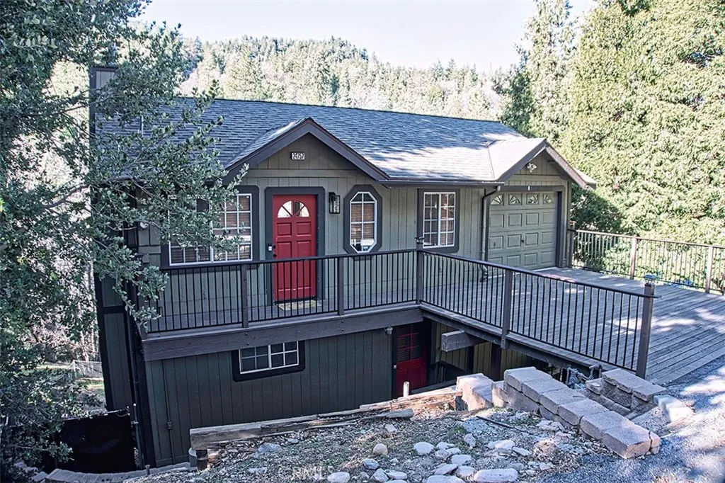 24757 Basel Drive, Crestline, CA 92325 photo 4