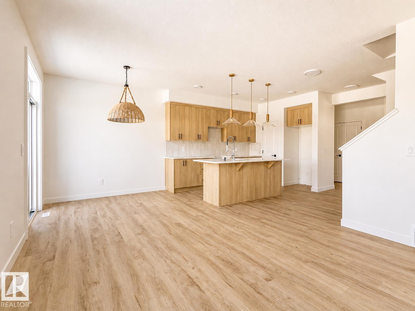 Additional image 4 of 2634 62 Street SW, Edmonton, AB, X0X0X0