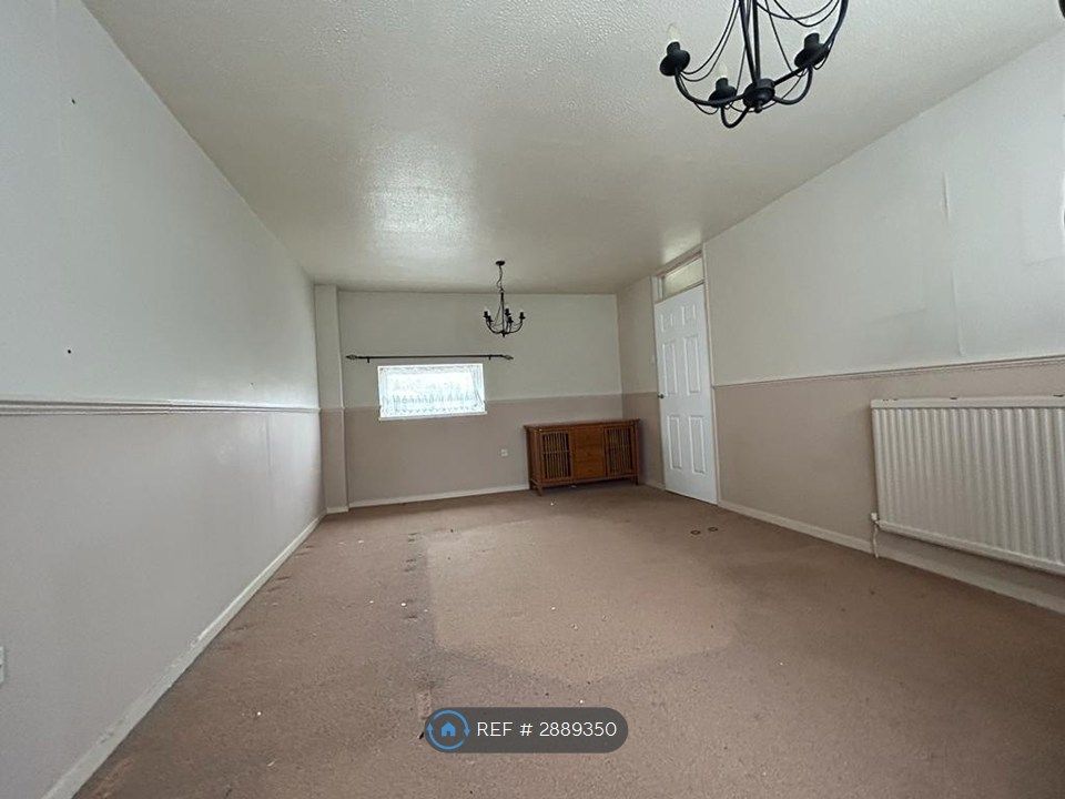 Additional image 3 of 4 bed terraced house to rentOutfield, Bretton, Peterborough PE3
