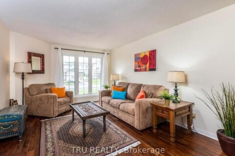 Additional image 8 of 14 Hyannis Avenue, Ottawa, ON, K2J 2W8