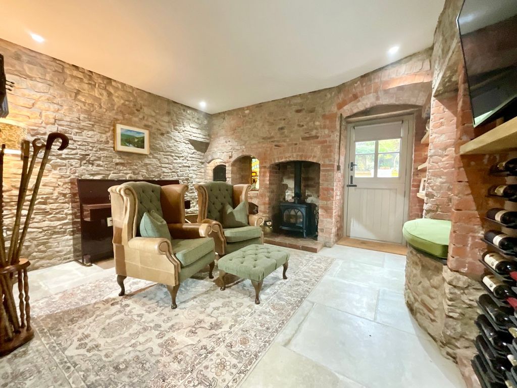 Additional image 9 of 4 bed detached house for salePorthycarne Street, Usk NP15