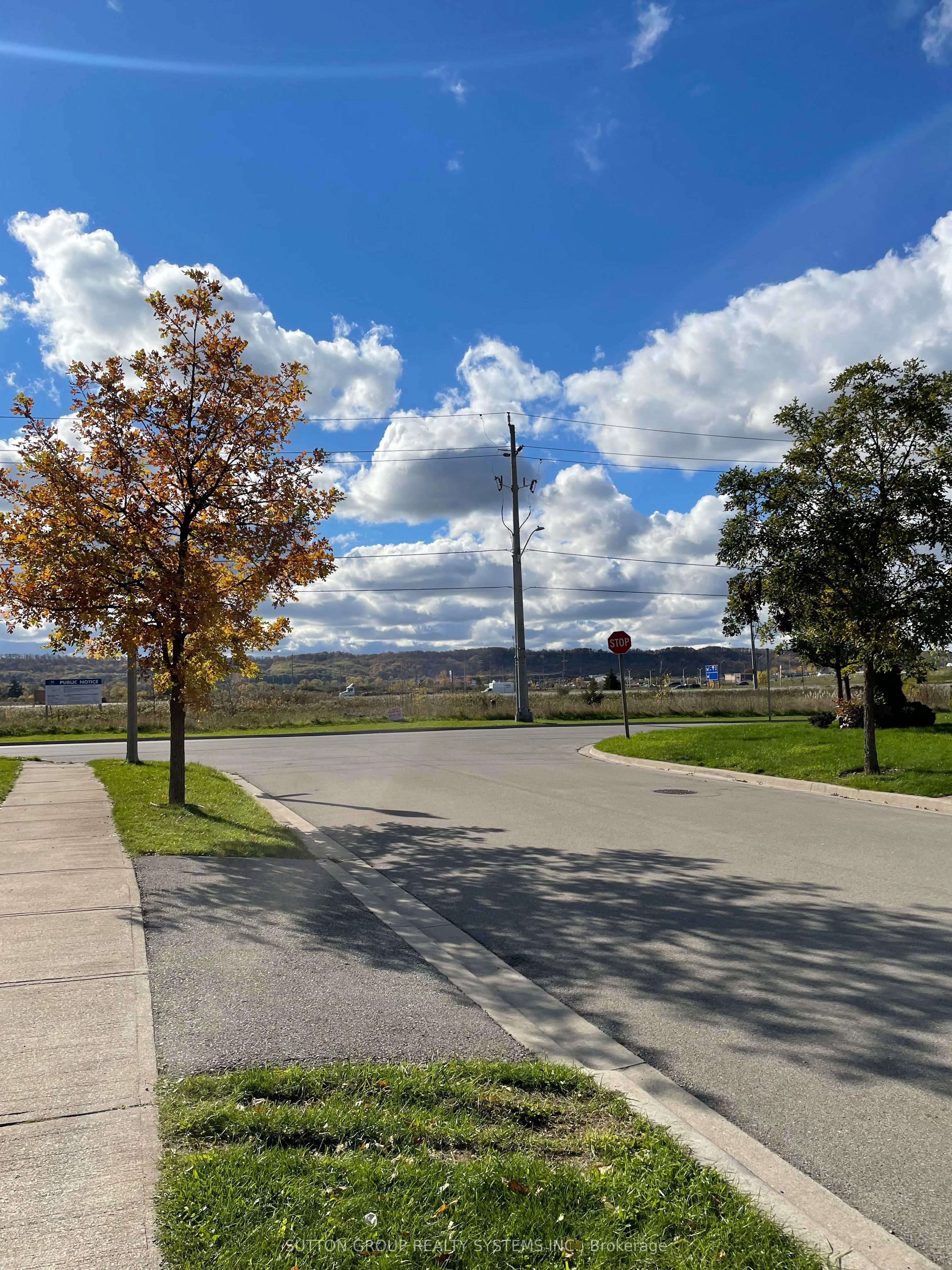 Additional image 3 of 6 Raintree Drive, Hamilton, ON, L8E 0B1