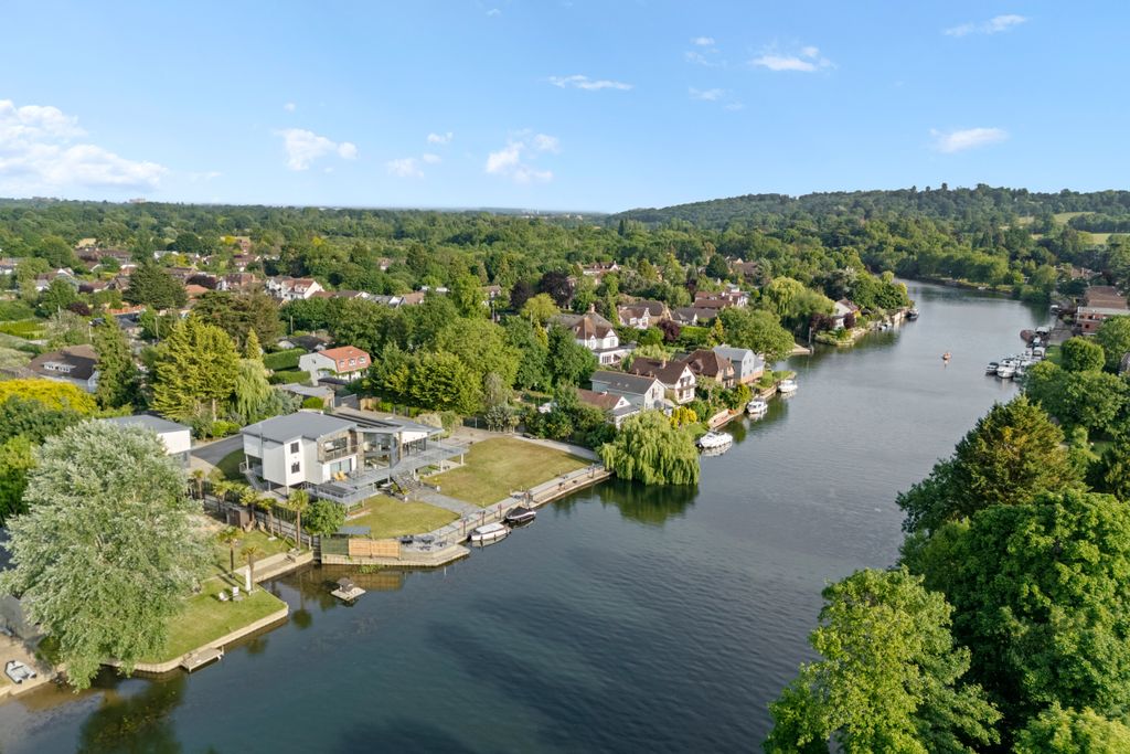 Additional image 18 of 5 bed property for saleFriary Island, Staines, Surrey TW19, United Kingdom