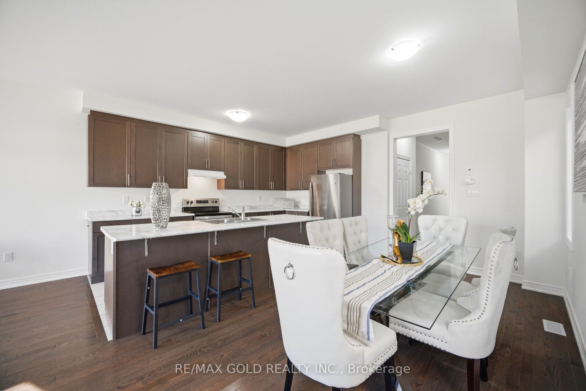 145 Adventura Road, Brampton, ON, L7A 5A7 photo 3