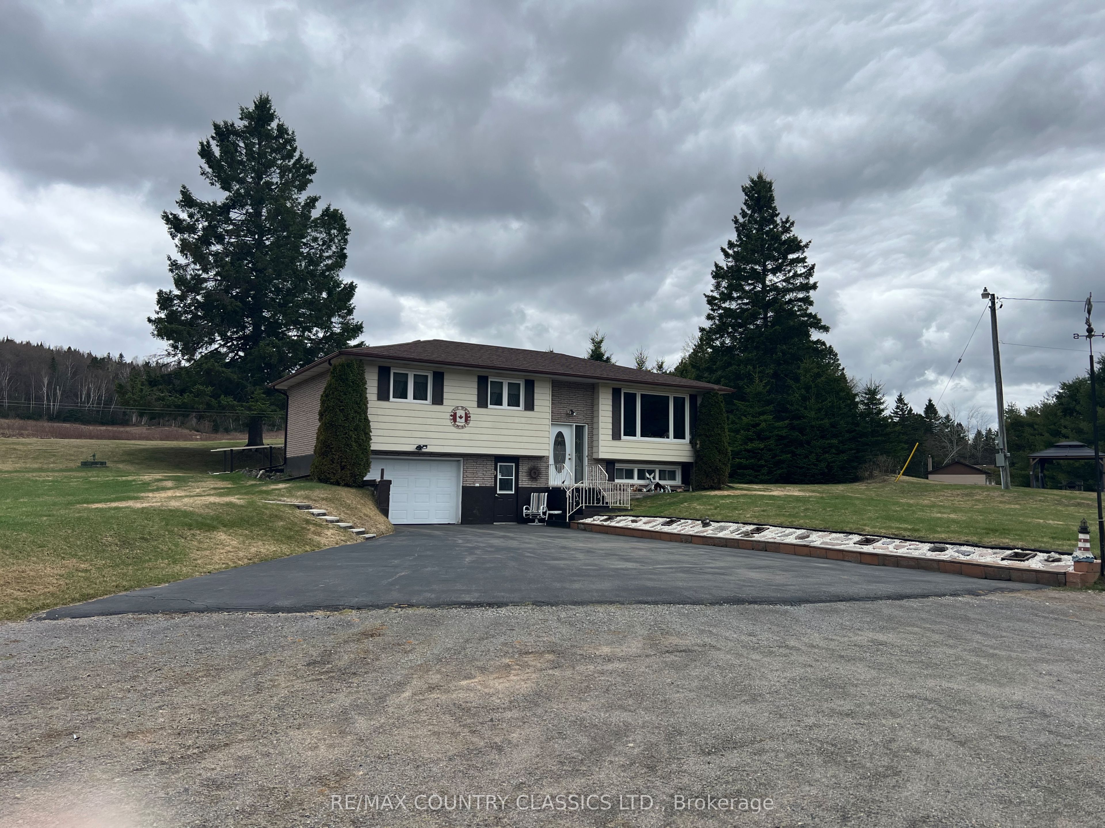 Additional image 2 of 3559 South Baptiste Lake Road, Highlands East, ON, K0L 2A0