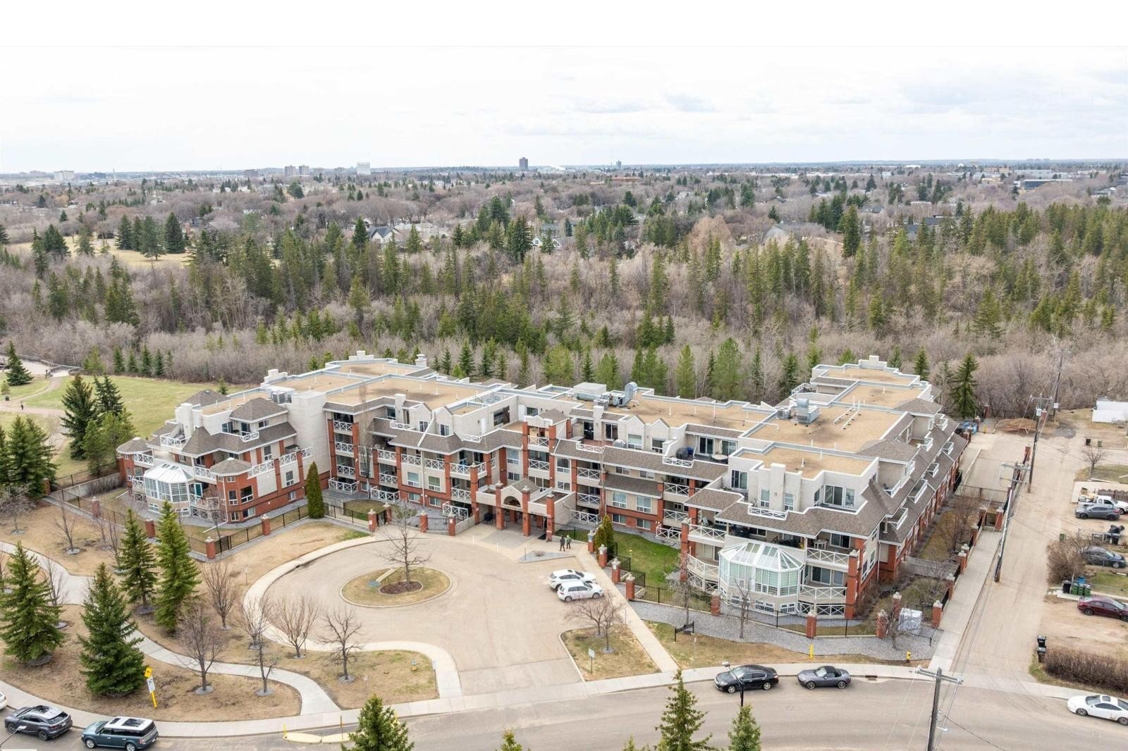 Additional image 8 of 202-7510 89 Street NW, Edmonton, AB, T6C0X5