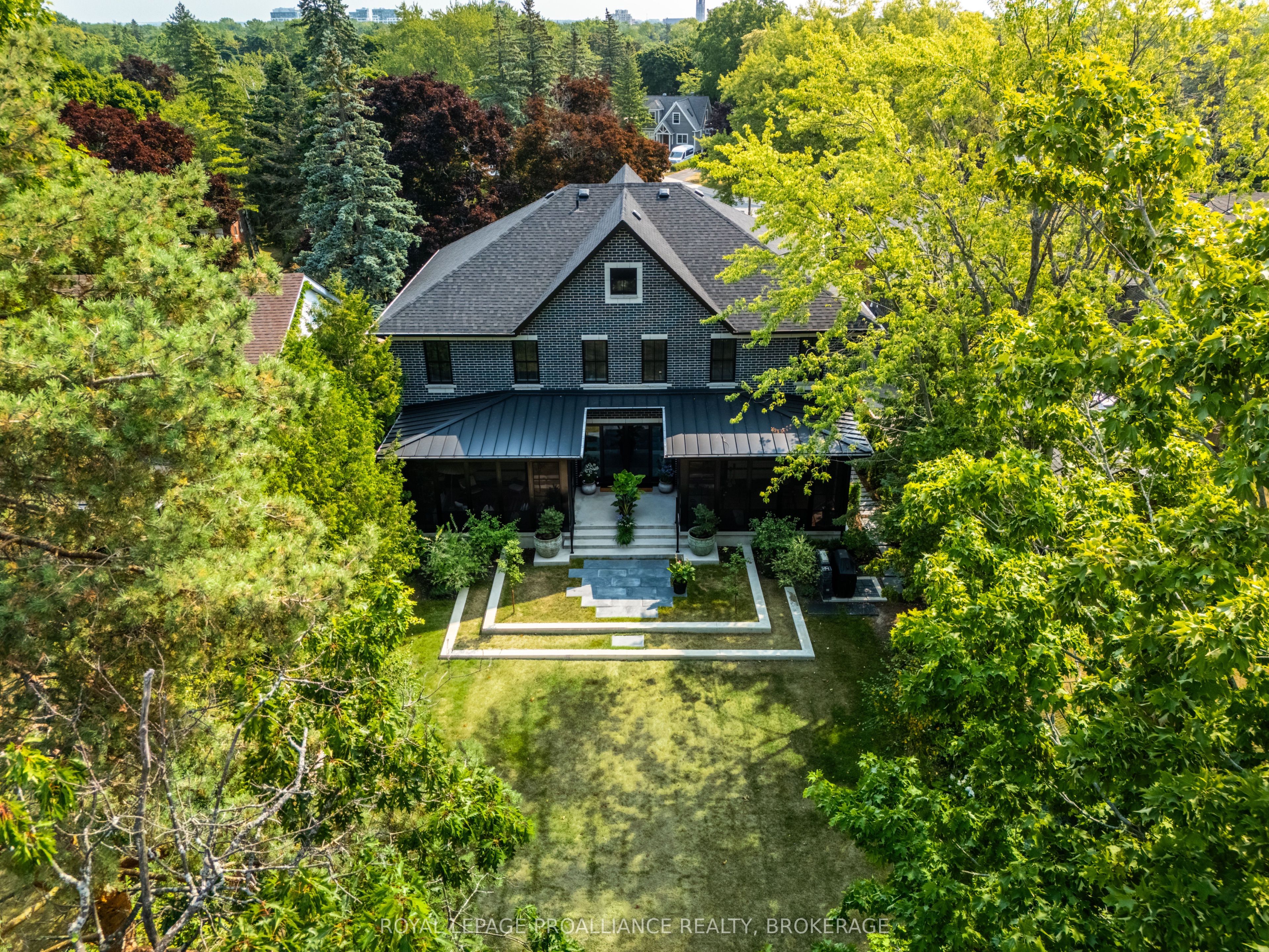 Additional image 4 of 124 Churchill Crescent, Kingston, ON, K7L 4N2