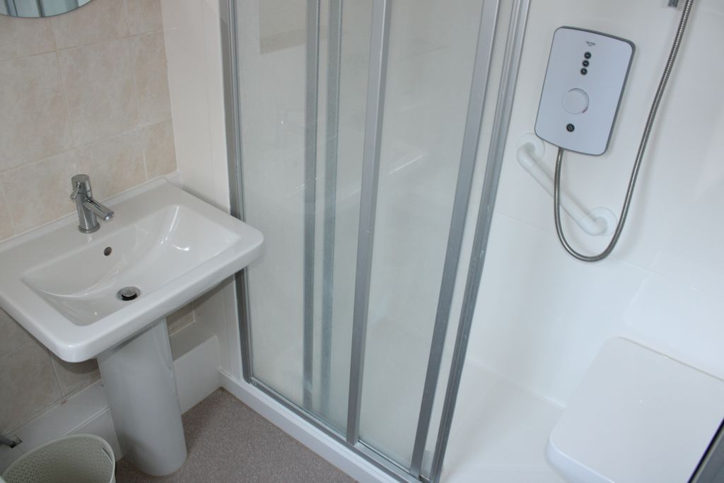 Additional image 2 of 2 bed property to rentCaradoc Road, Prestatyn LL19
