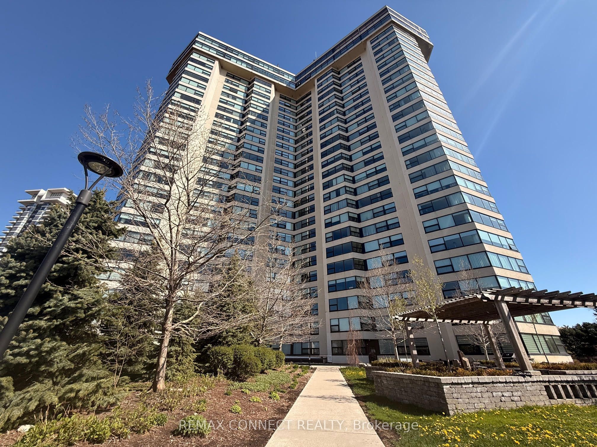 Additional image 2 of 2107-1300 Bloor Street, Mississauga, ON, L4Y 3Z2