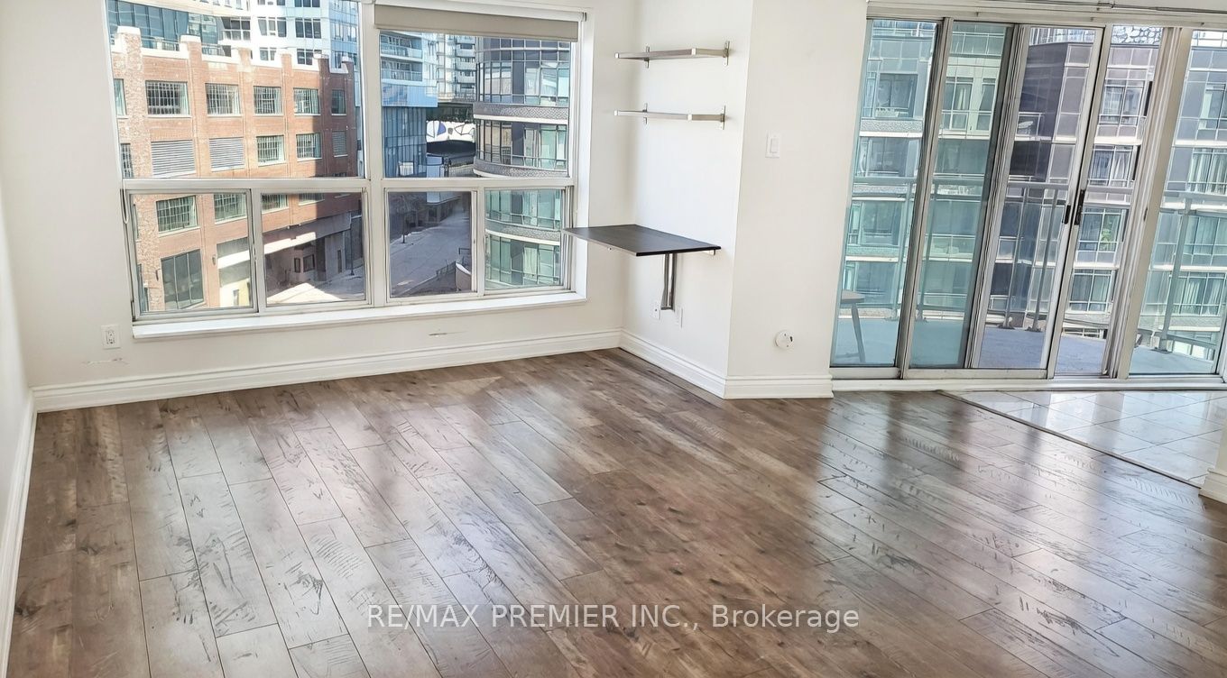 Additional image 4 of 719-600 Queens Quay W, Toronto, ON, M5V 3M3