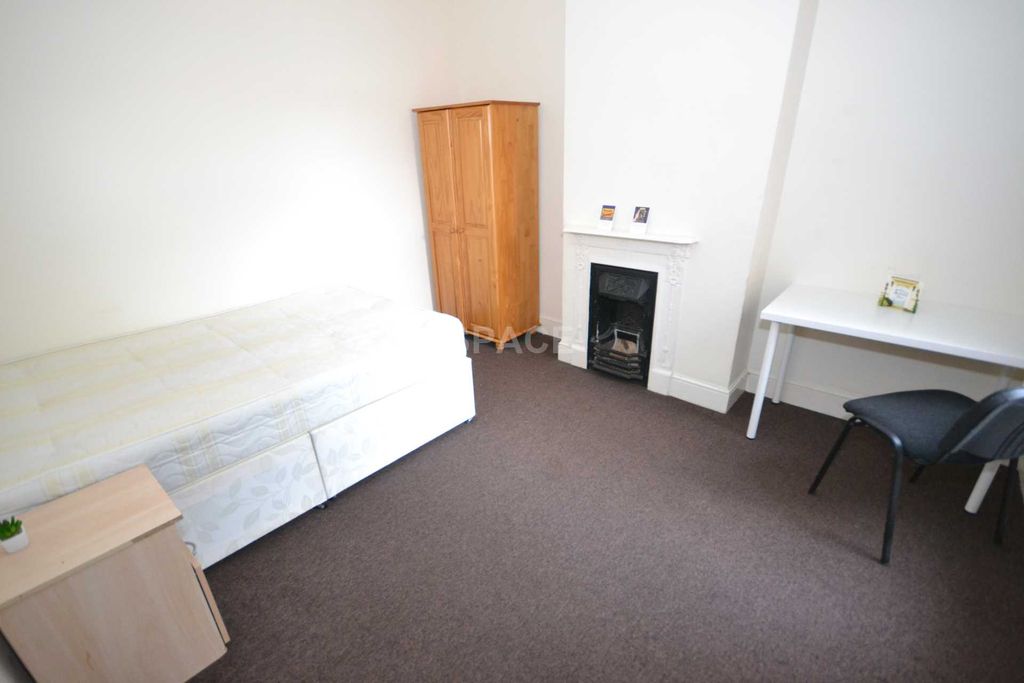 Room to rentBasingstoke Road, Reading, Berkshire, 0Et. RG2