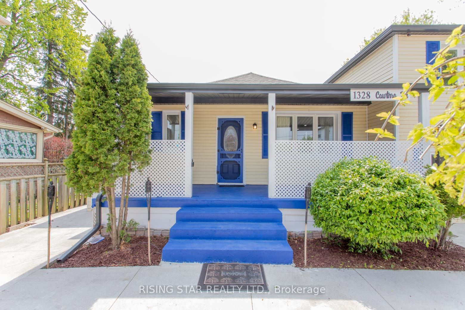 1328 Cawthra Road, Mississauga, ON, L5G 4K9