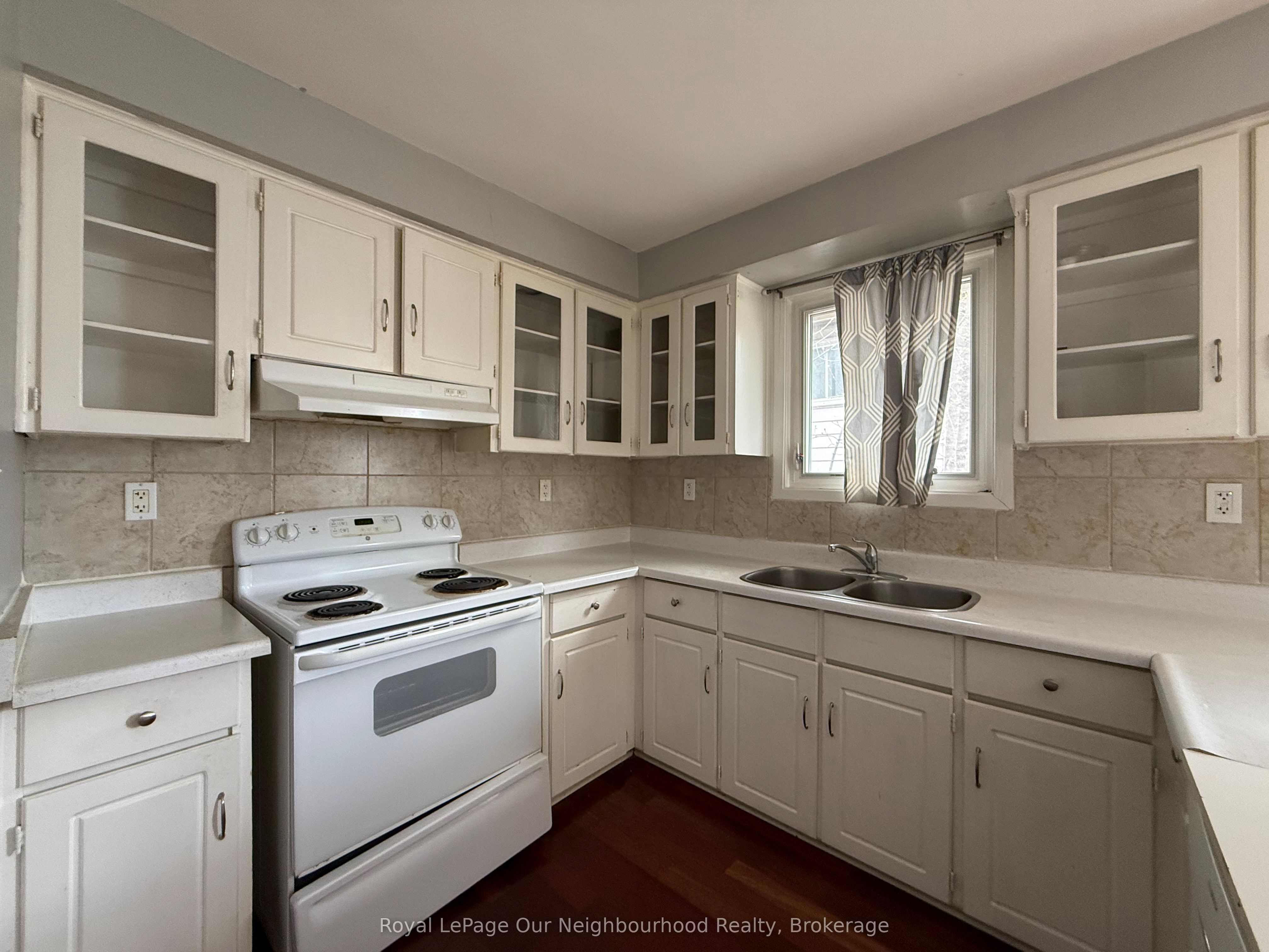 Lower-2625 Lundene Road, Mississauga, ON, L5J 3Y8