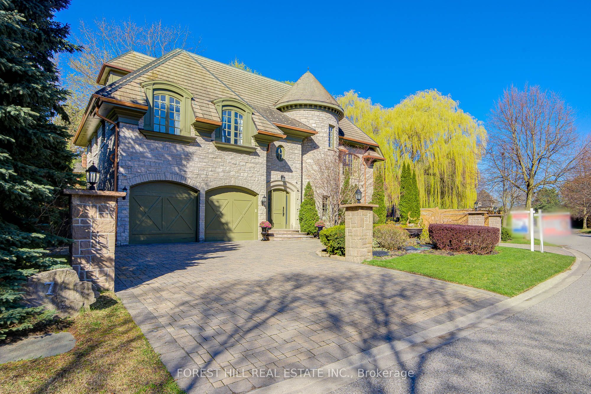 Additional image 2 of 7 Legacy Court, Toronto, ON, M2L 2Y7
