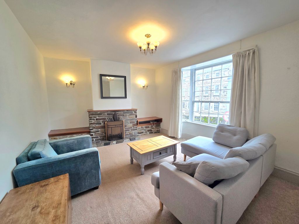 Additional image 10 of 2 bed maisonette to rentLower Market Street, Penryn TR10