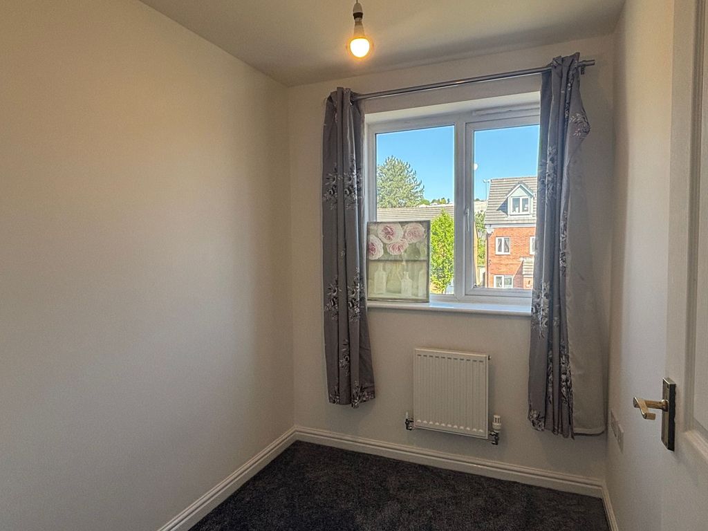 Additional image 11 of 3 bed semi-detached house to rentCefn Adda Close, Newport NP20