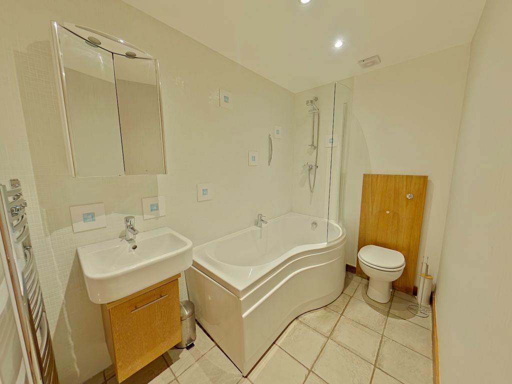 Additional image 4 of 2 bed flat for salePaterson's Lane, Thurso KW14