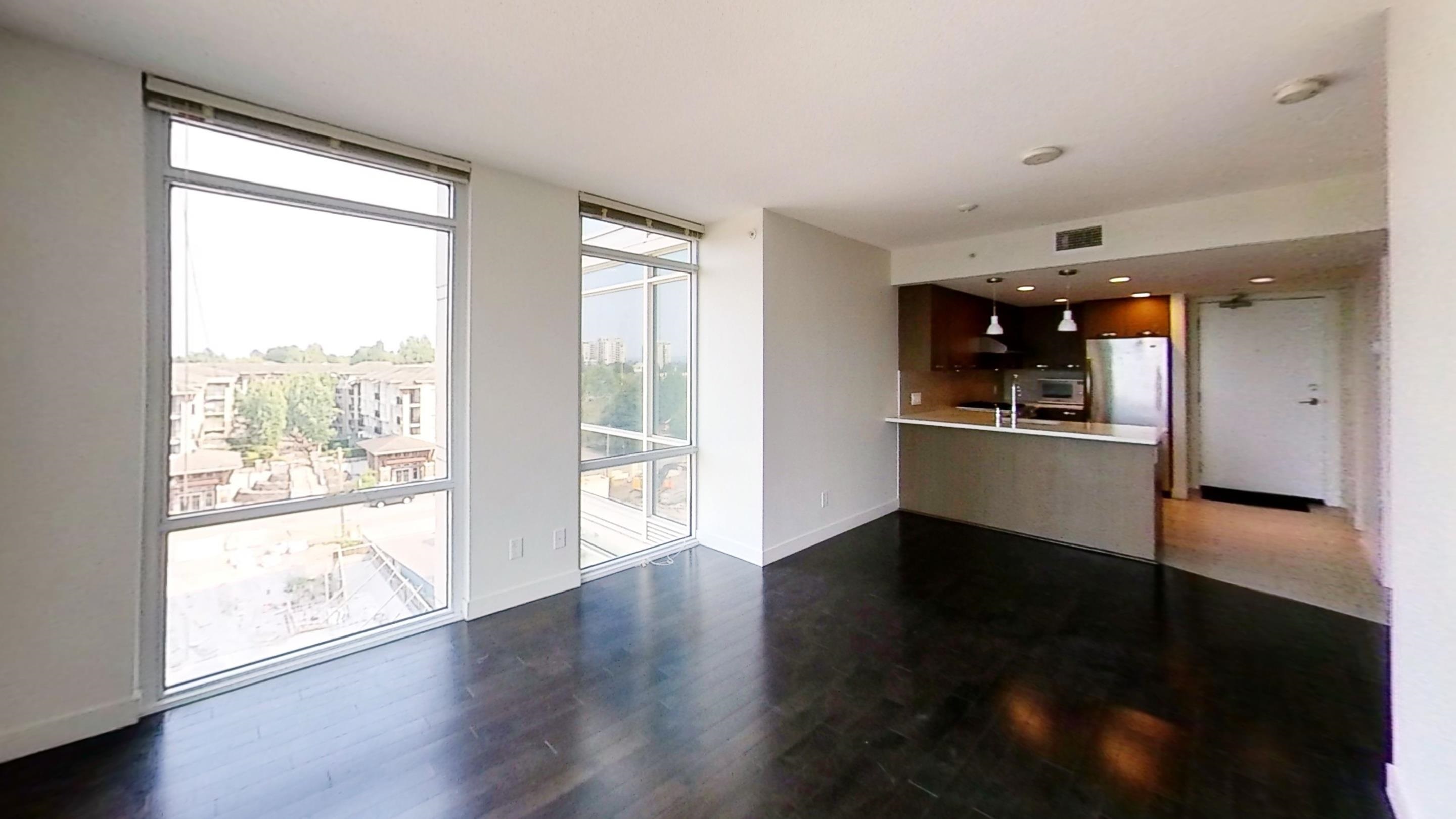 8XX-6888 Cooney Road, Richmond, BC, V6Y 0E1