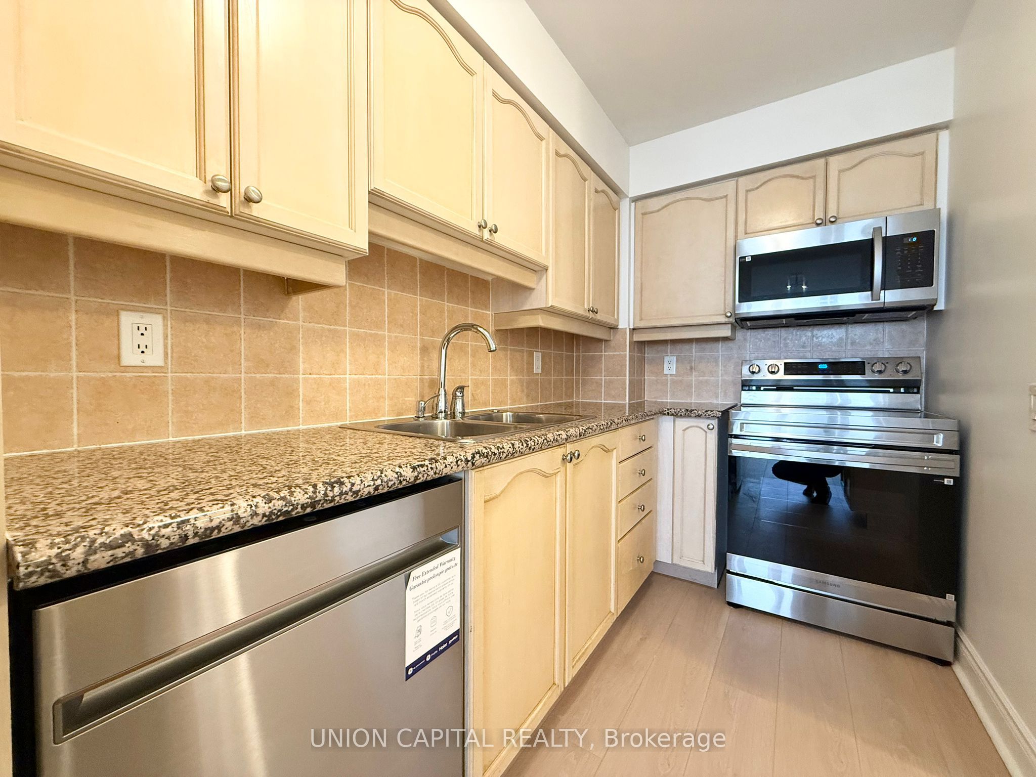 Additional image 2 of 825-80 Harrison Garden Boulevard, Toronto, ON, M2N 7E3