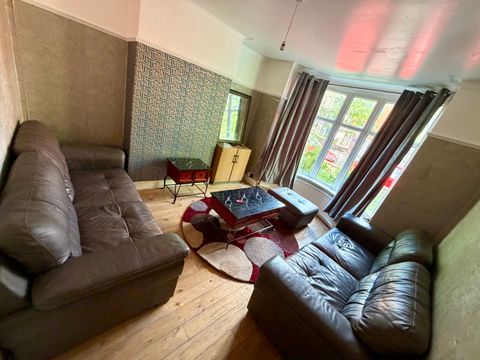 Hanover Crescent, Manchester M14