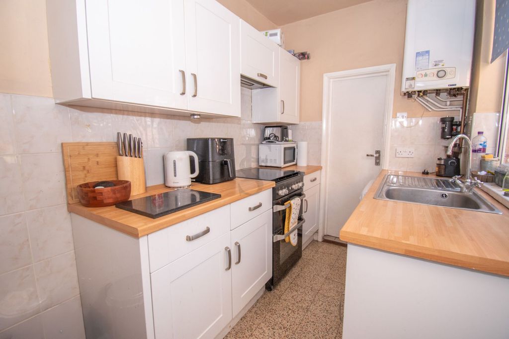 Additional image 5 of 2 bed terraced house for salePaget Road, Leicester LE3