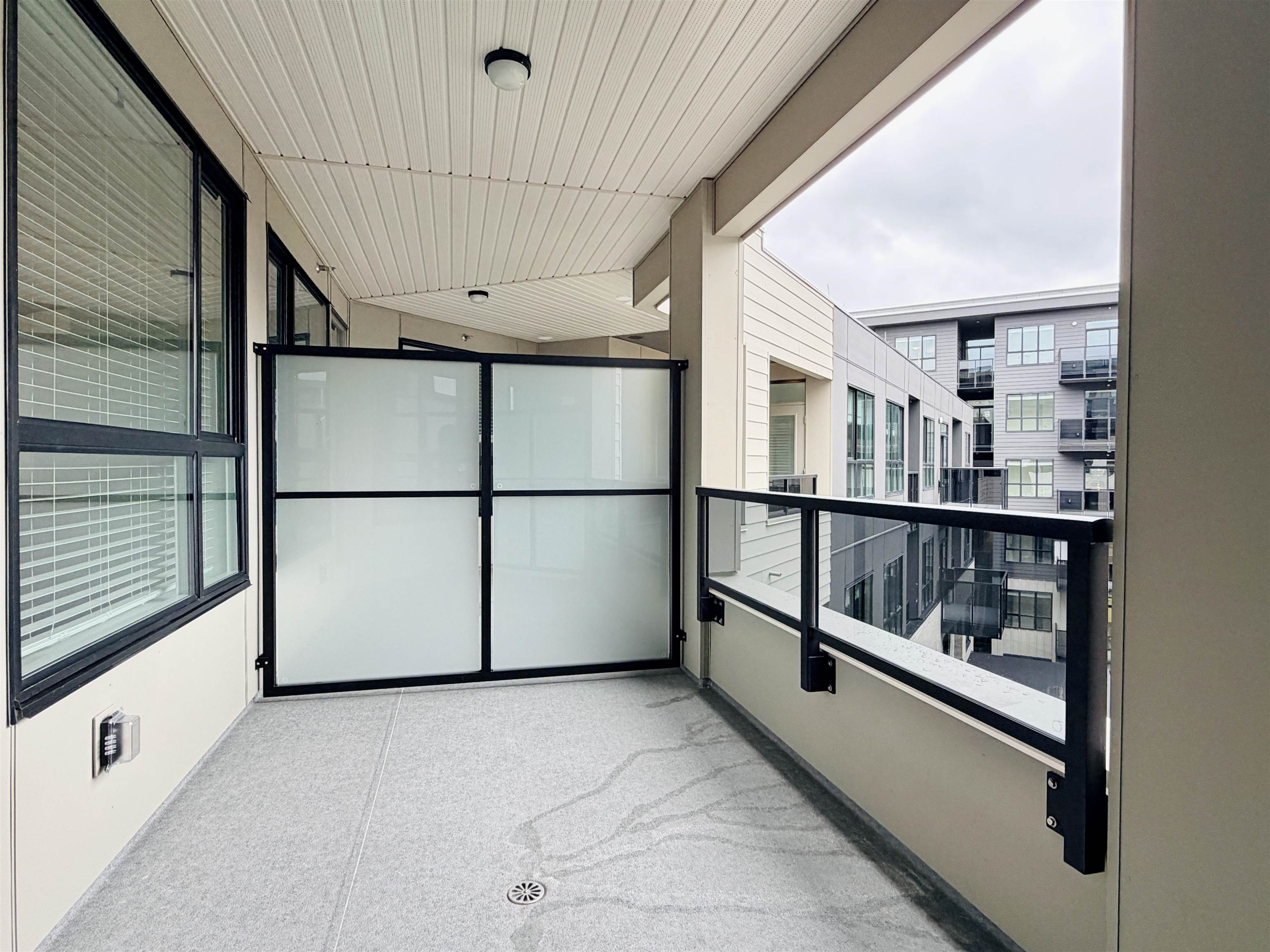 Additional image 2 of 418-15733 85th Avenue, Surrey, BC, V4N 6W8