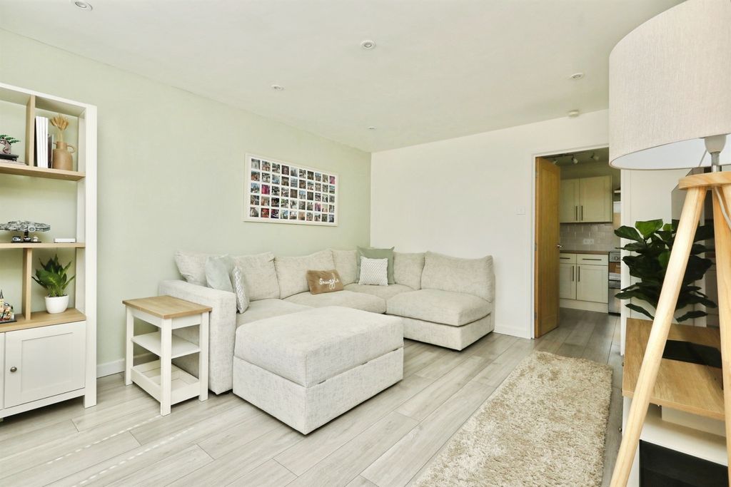 Additional image 2 of 3 bed semi-detached house for saleBrier Close, Waterthorpe, Sheffield S20