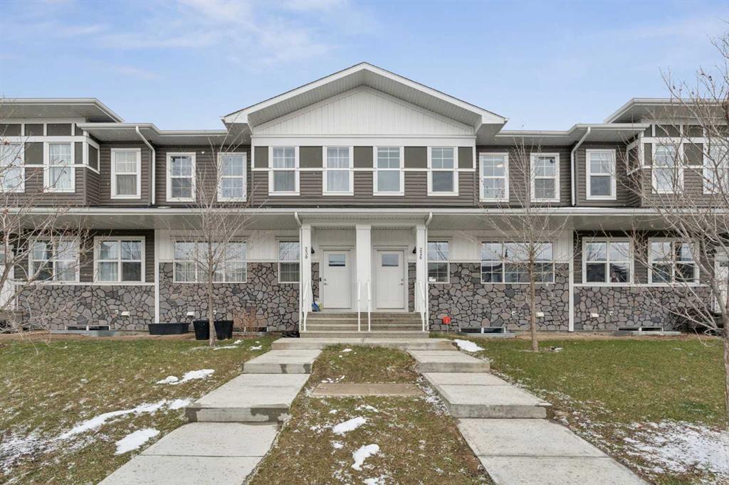 226 Dawson Way, Chestermere, AB, T1X2R5 photo 2
