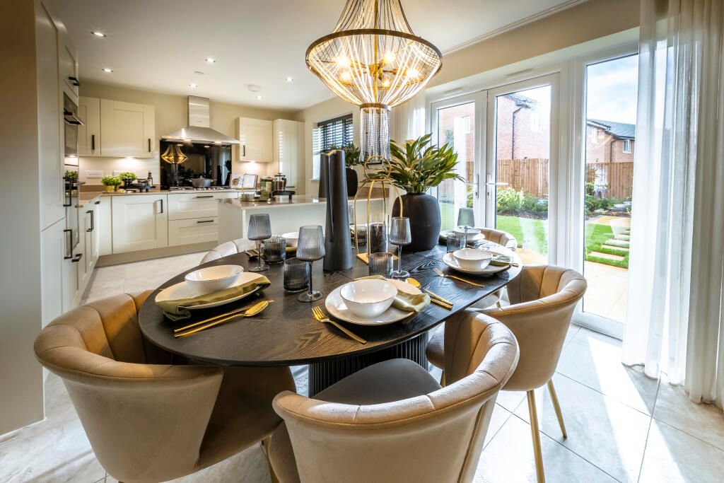 4 bed detached house for saleNew Brighton CH7 photo 5