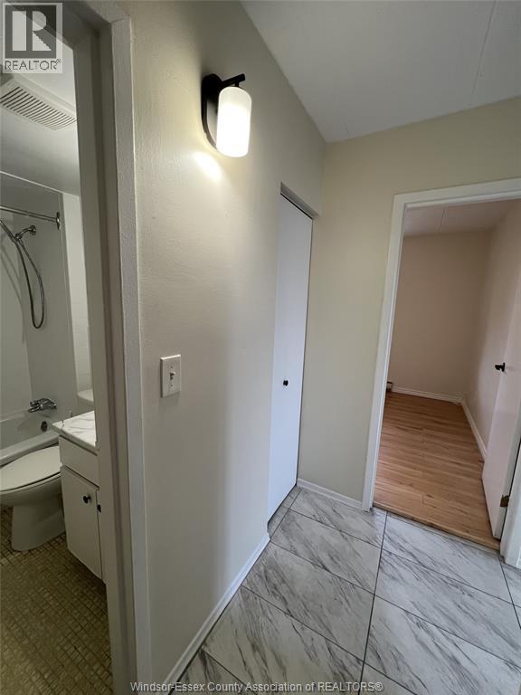 Additional image 2 of 201-1580 Moy Avenue, Windsor, ON, N8X4S9