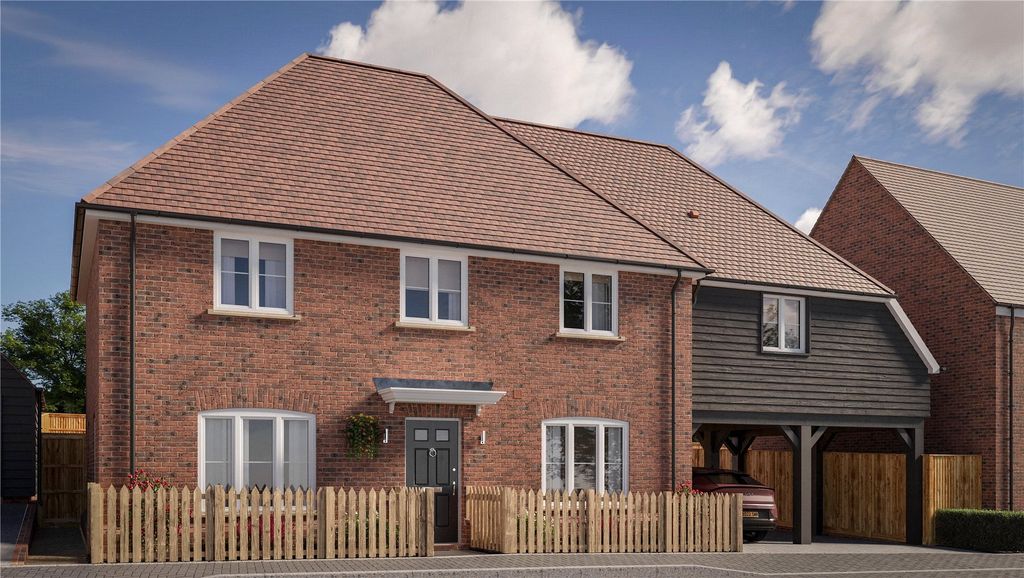 Additional image 10 of 3 bed semi-detached house for saleScotland Lane, Haslemere, Surrey GU27