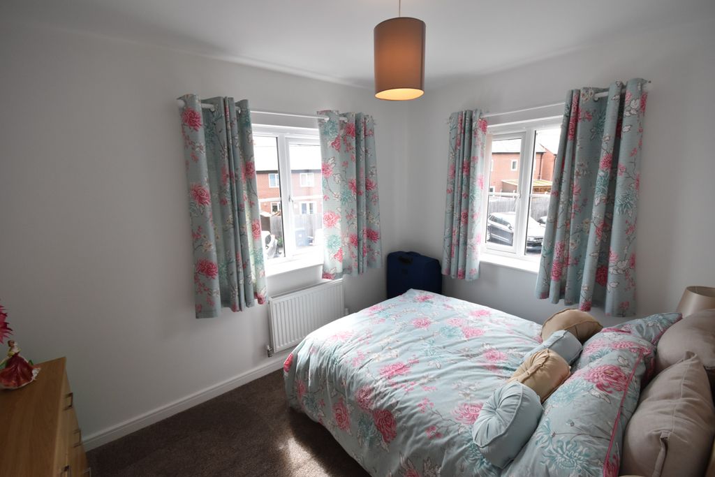 Additional image 5 of 3 bed semi-detached house to rentNant Garw, Cobden Mill, Wrexham LL13