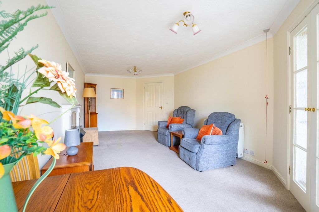 Additional image 3 of 1 bed flat for saleFairfax Court, Acomb Road, York YO24