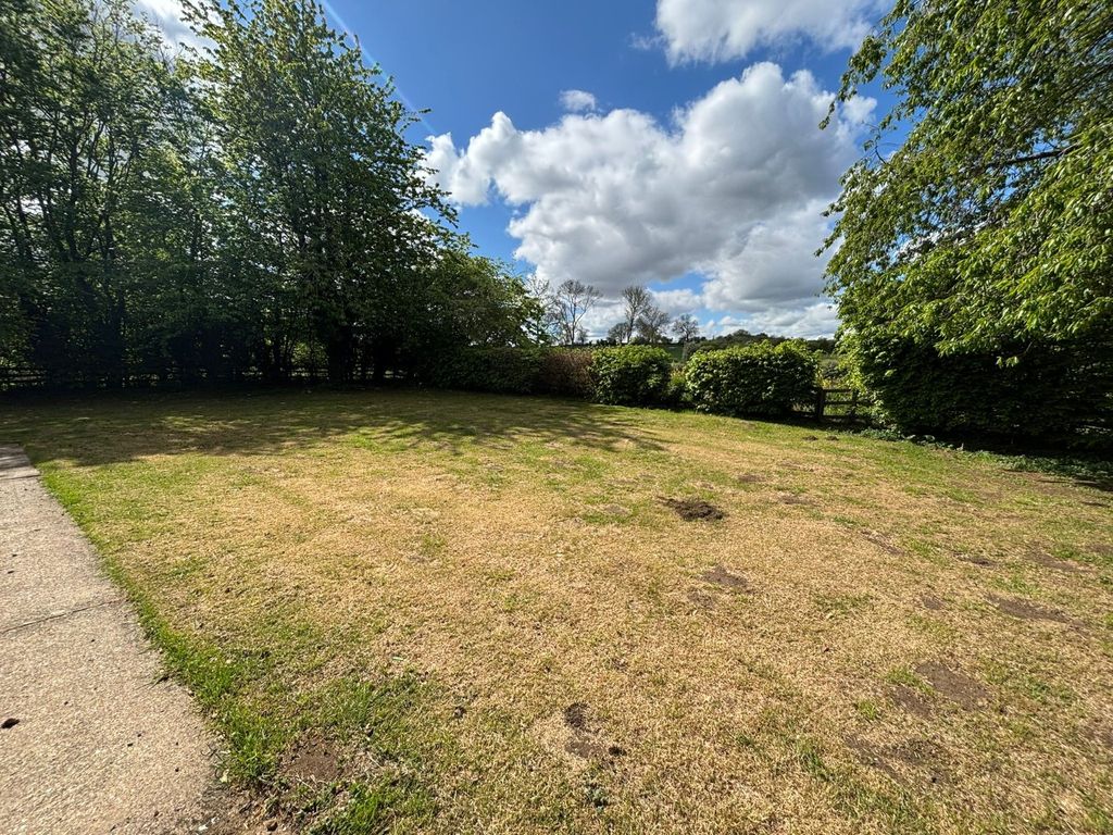 Additional image 16 of 4 bed detached house to rentDrewton, South Cave HU15