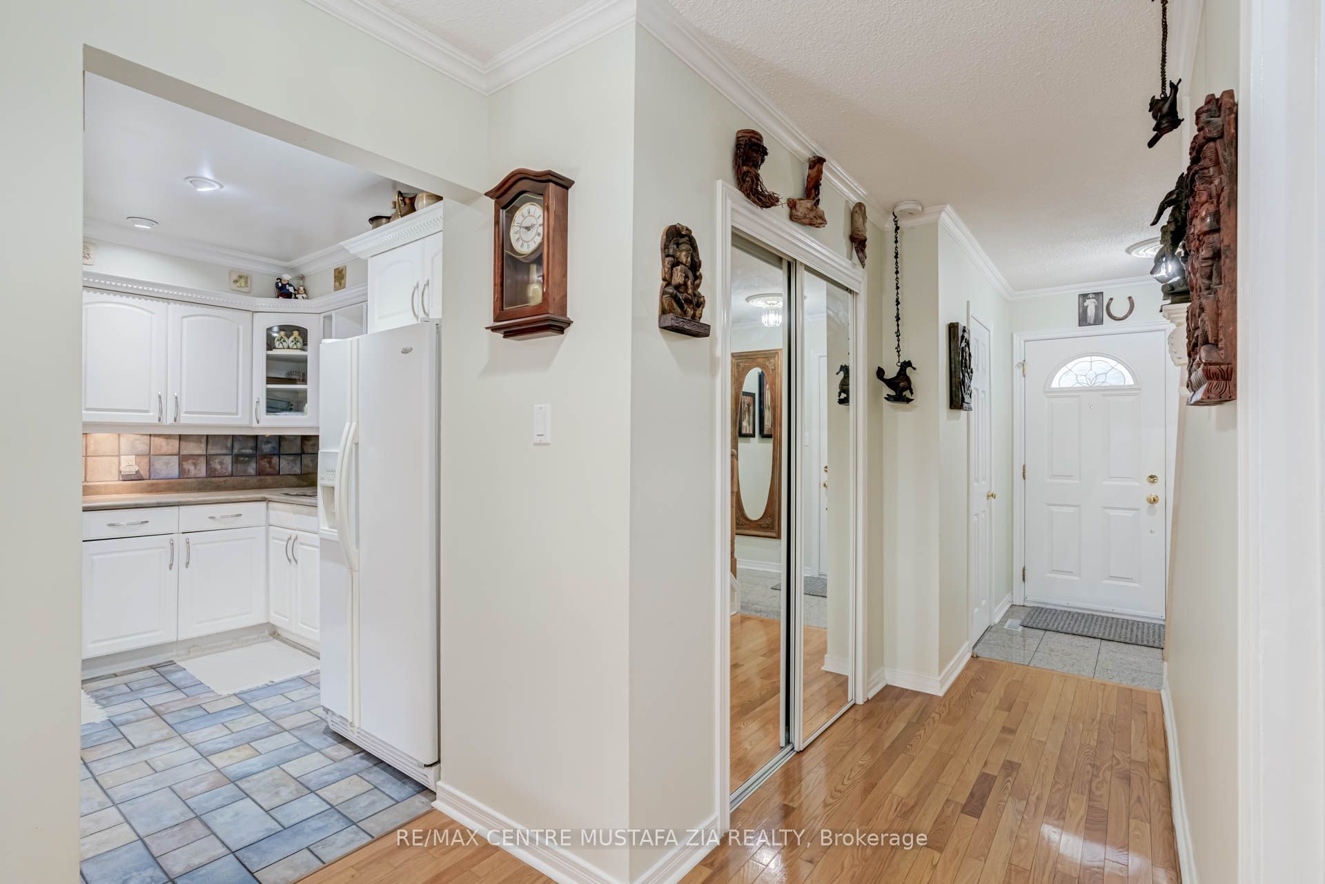 Additional image 5 of 100-2440 Bromsgrove Road, Mississauga, ON, L5J 4J7