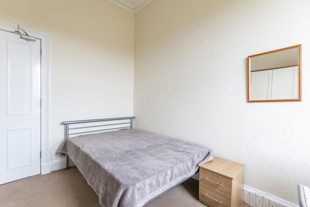 Additional image 11 of 7 bed shared accommodation to rentBernard Terrace, Edinburgh EH8