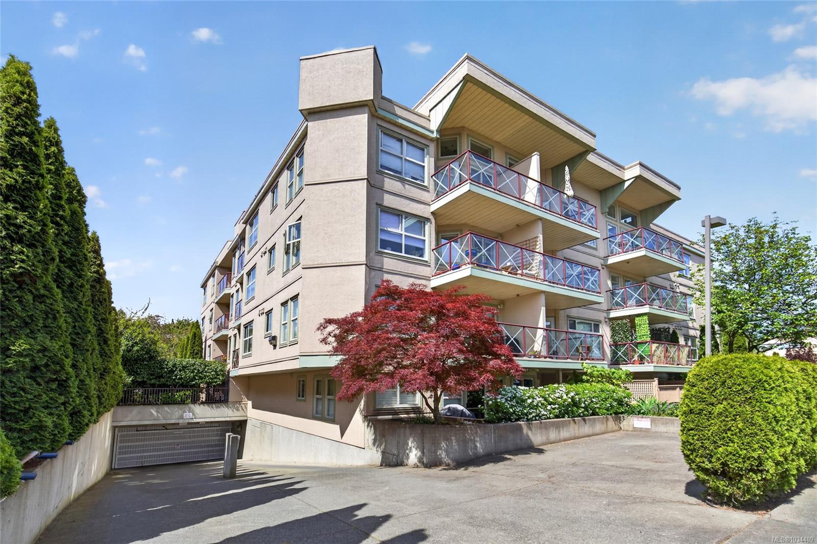 Additional image 3 of 108-2560 Wark Street, Victoria, BC, V8T 4G8