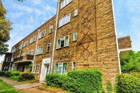 Portswood Road, Southampton, Hampshire SO17