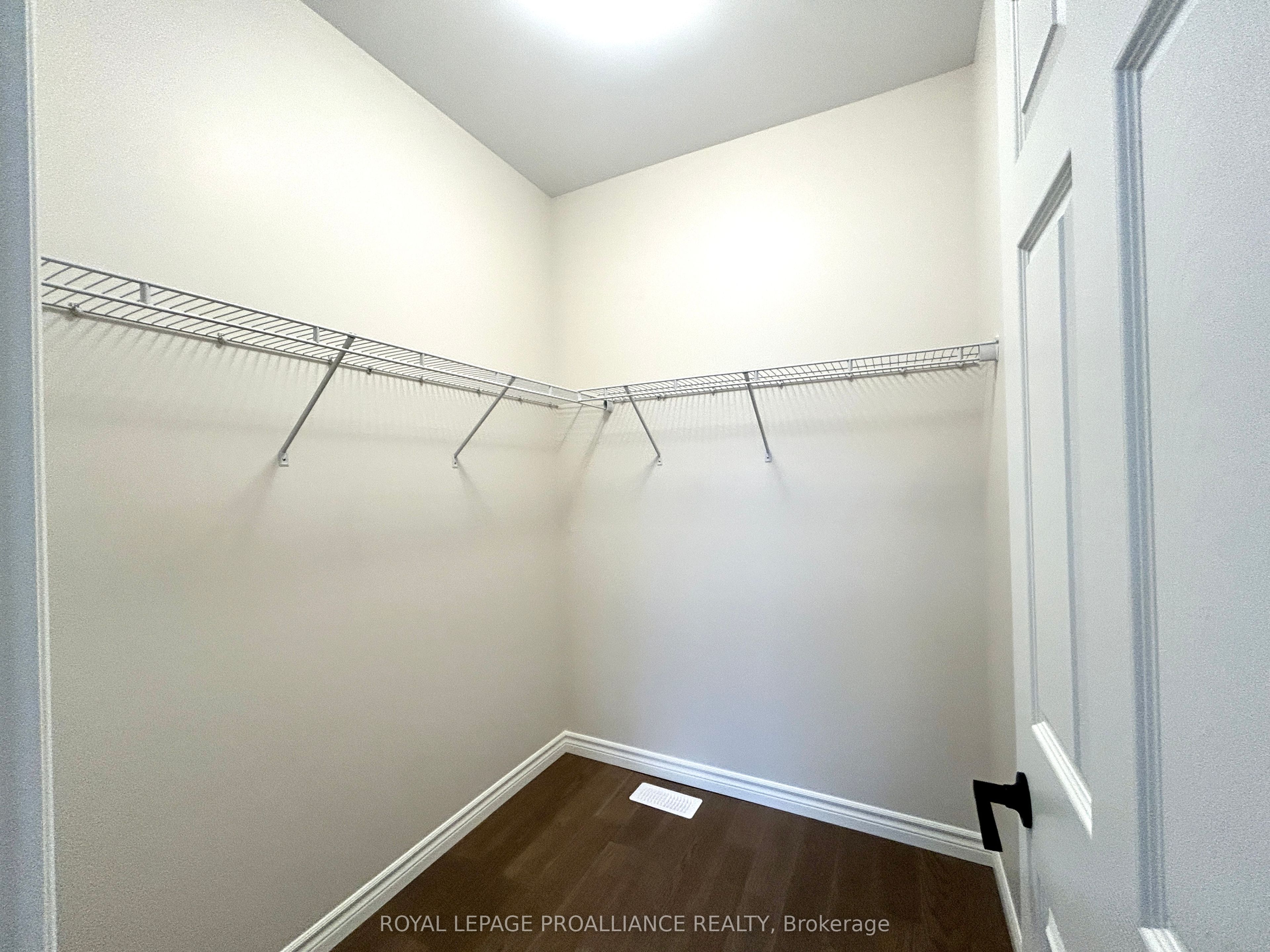 Additional image 4 of 83 Athabaska Drive, Belleville, ON, K8N 0T1