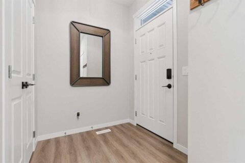 Additional image 8 of 79 Magnolia Heath SE, Calgary, AB, T3M 2Z7