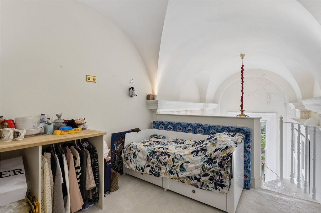 Additional image 22 of 2 bed flat to rentOttershaw Park, Ottershaw, Chertsey KT16