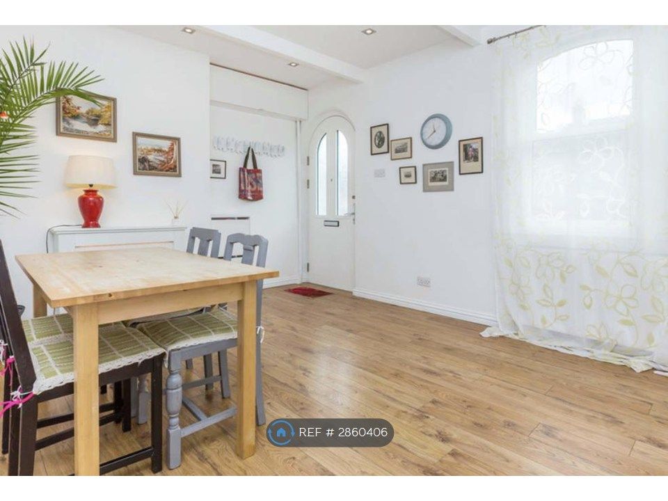 Additional image 10 of 2 bed terraced house to rentNewton Crescent, Rosyth, Dunfermline KY11