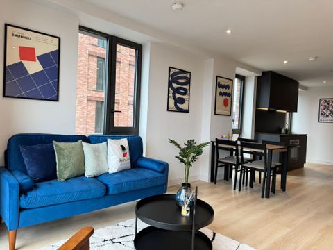 Waterhouse Gardens, Dutton Street, Manchester M3