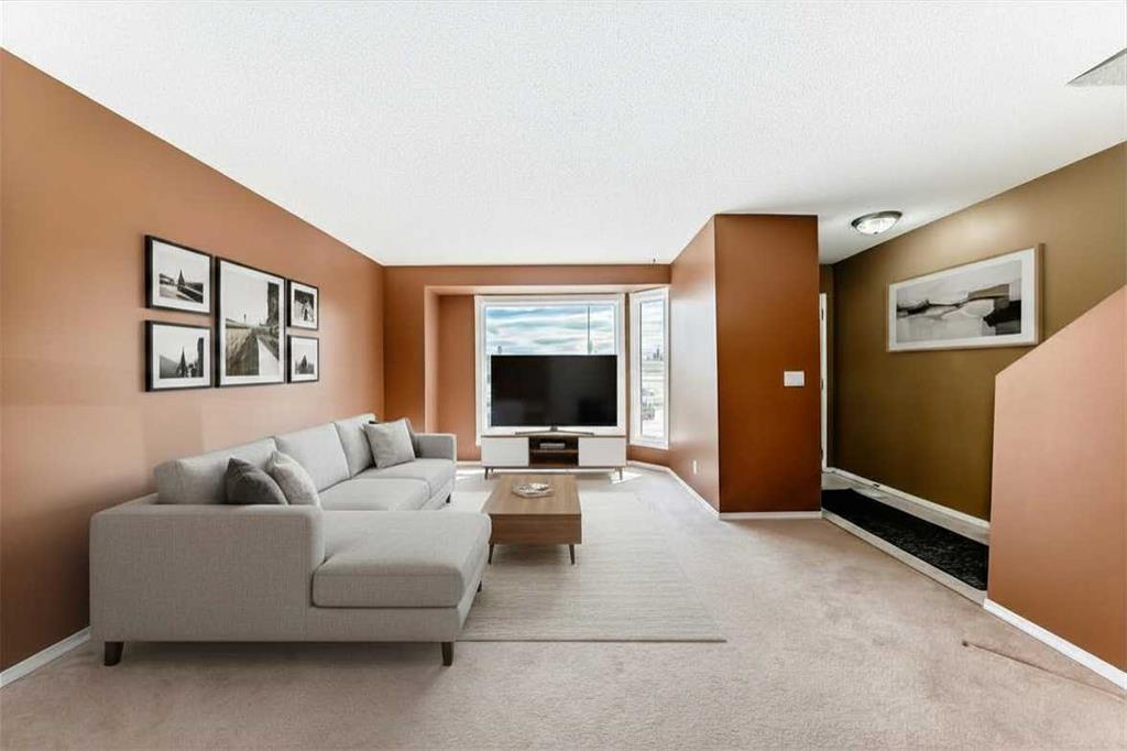Additional image 5 of 98-123 Queensland Drive SE, Calgary, AB, T2J5J4