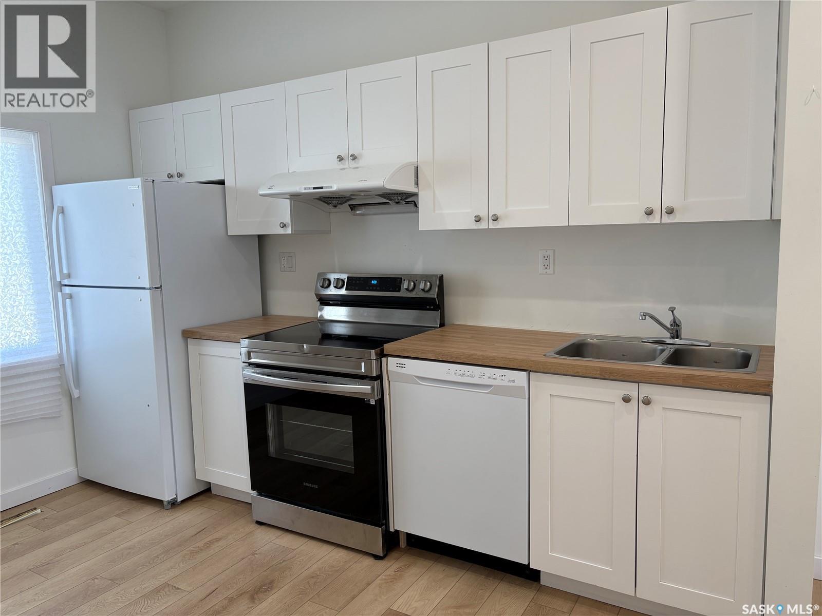 Additional image 2 of 115-117 I Avenue S, Saskatoon, SK, S7M1X7
