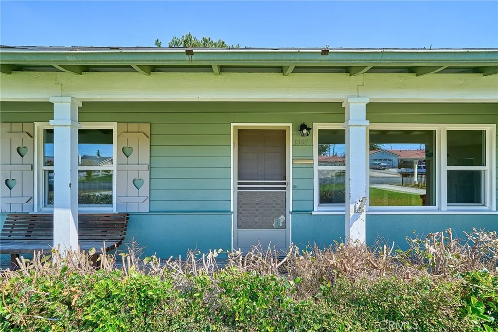 Additional image 94 of 1307 E Mcwood St, West Covina, CA 91790